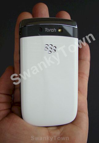 New Blackberry Torch 9800 3G White Unlocked Worldwide